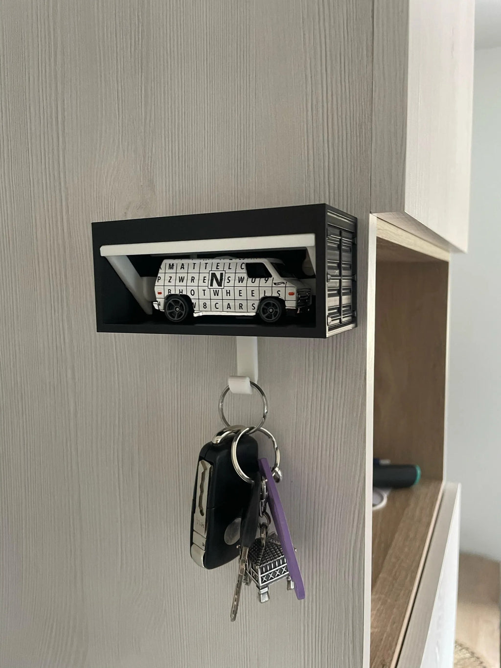 Hot wheels Plastic Die-Cast Cars Wall-Mounted Key Holder V2 (Car Not Included)